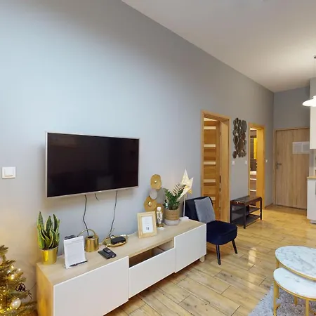 Prince Witold Near The Market Square 43 Ksiecia Witolda Street