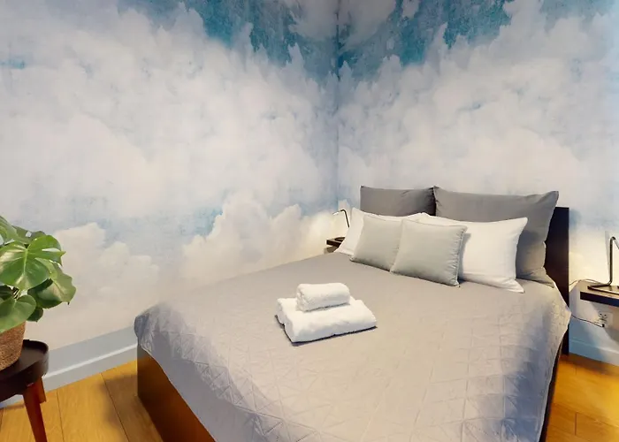 Prince Witold Near The Market Square 43 Ksiecia Witolda Street Wrocław