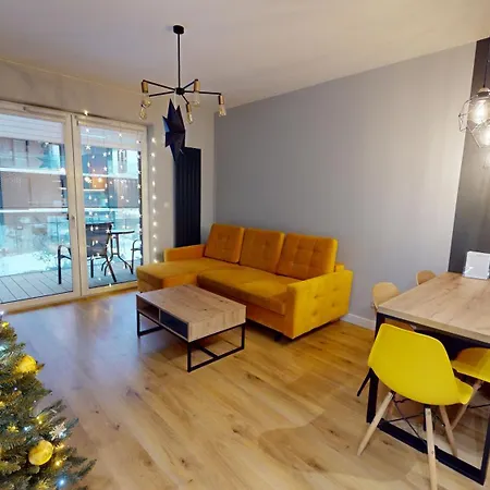 Prince Witold Near The Market Square 43 Ksiecia Witolda Street Апарт-отель 3*