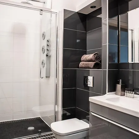 Апарт-отель Prince Witold Near The Market Square 43 Ksiecia Witolda Street