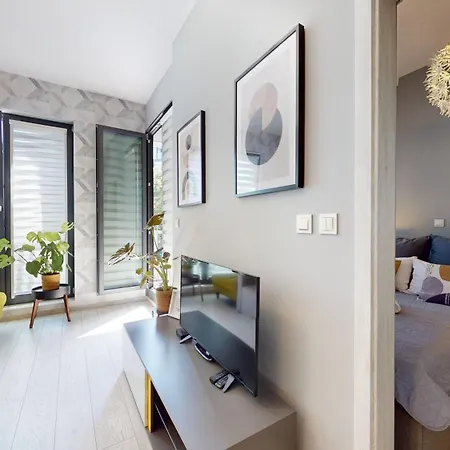 Prince Witold Near The Market Square 43 Ksiecia Witolda Street Вроцлав