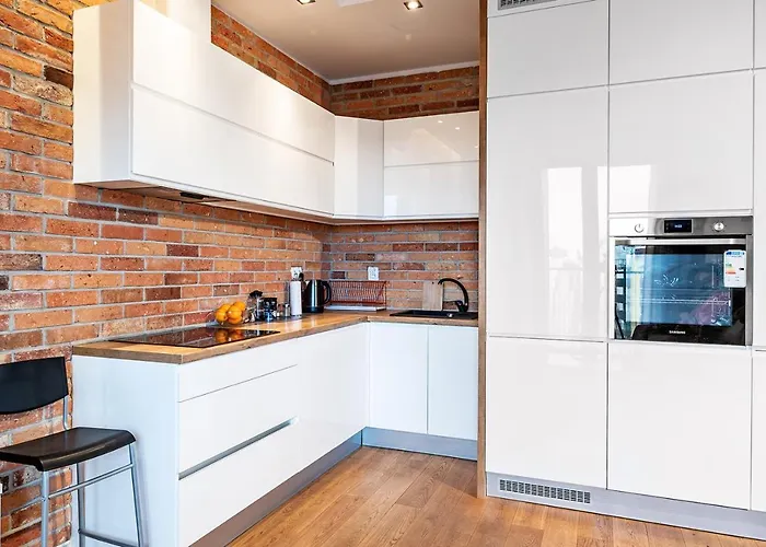 Prince Witold Near The Market Square 43 Ksiecia Witolda Street