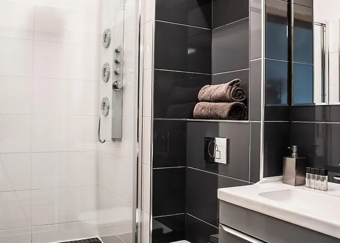 Ξενοδοχείο με διαμερίσματα Prince Witold Near The Market Square 43 Ksiecia Witolda Street