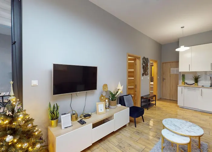 Prince Witold Near The Market Square 43 Ksiecia Witolda Street