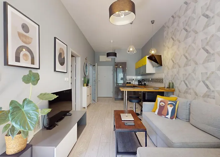 Prince Witold Near The Market Square 43 Ksiecia Witolda Street